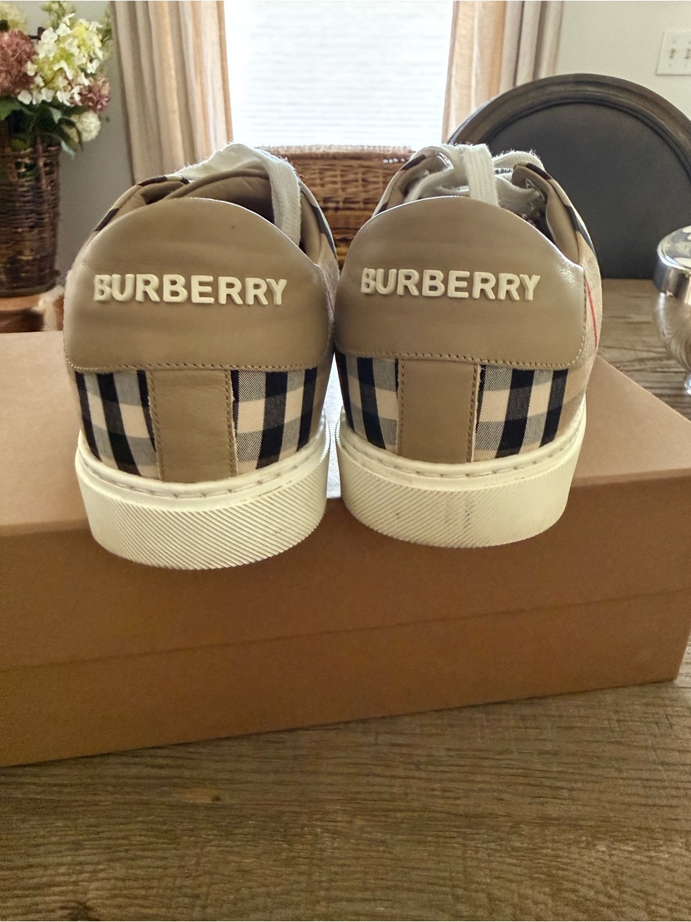 Burberry Beige/Tan Check Low-Top Sneakers - Picture 3 of 9